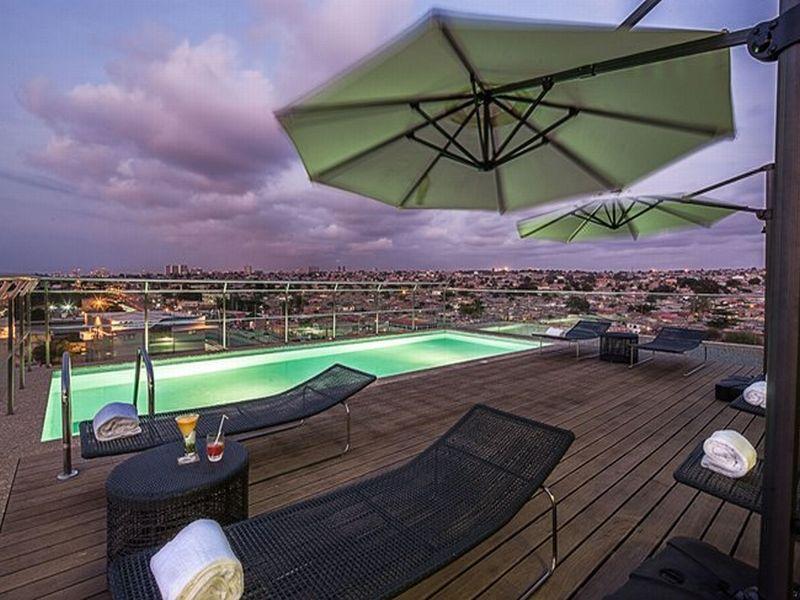 Executive Hotel Samba Luanda Exterior foto